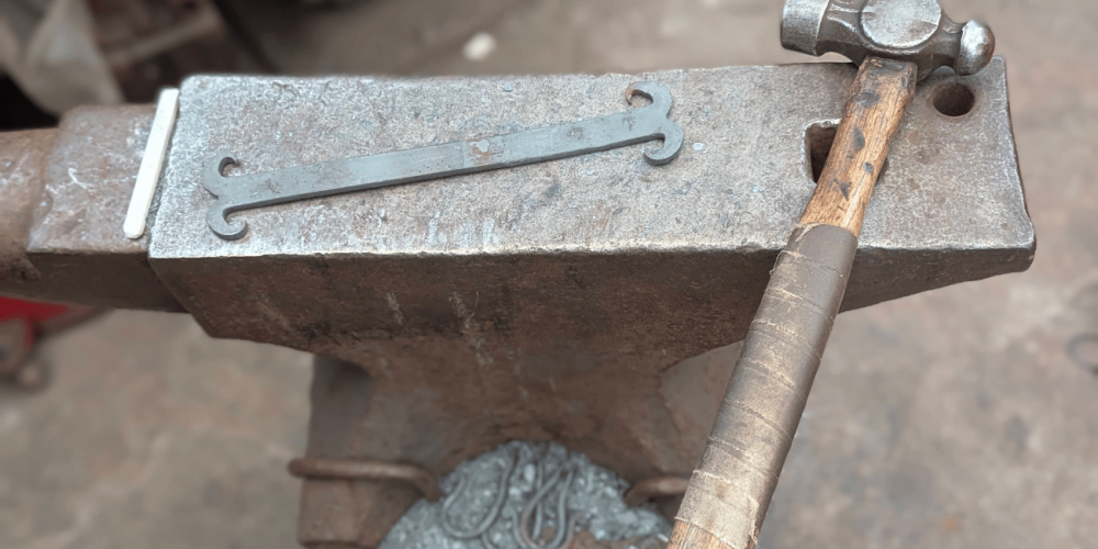 Blacksmith-experience-glamping-1